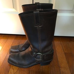 Frye Harness Boot. Womens size 8. Like new, barely worn. These last forever.